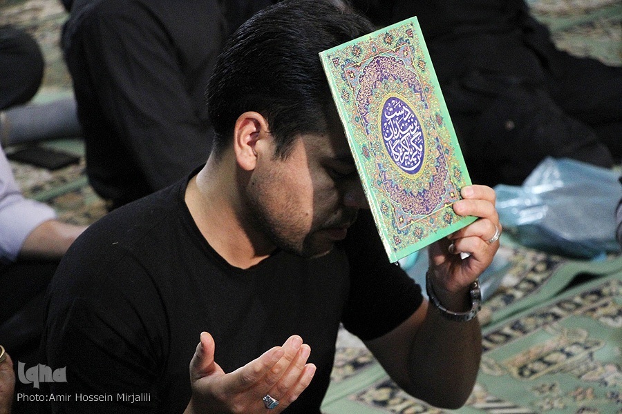 چرا همه انسان&zwnj;ها حتی پیامبر(ص) نیاز به توبه دارد؟