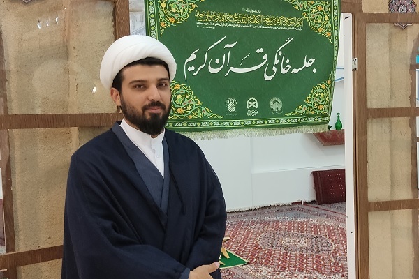 گذری بر خاطرات شیرین جلسات خانگی قرآن/ ستاره&zwnj;های زمینی در نمایشگاه قرآن