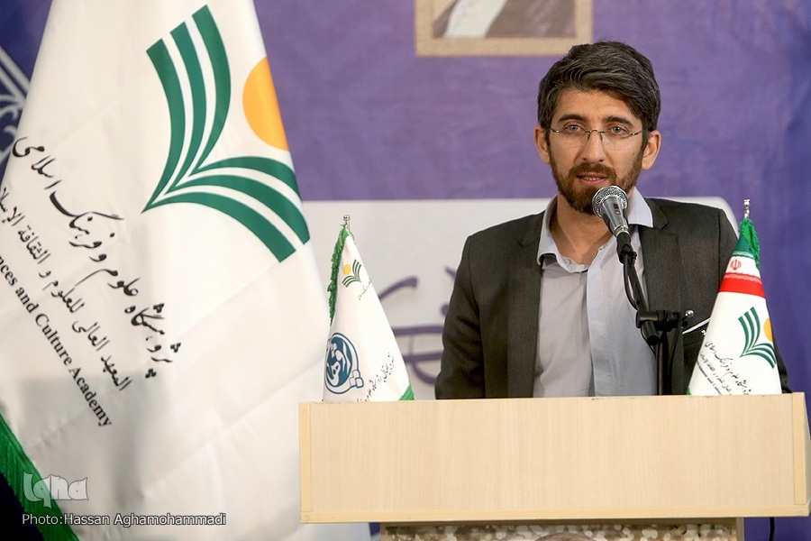 محمود متین فر