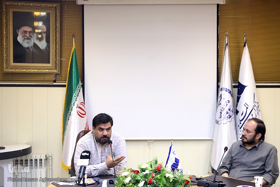 ارسال نشود/////دولت جهادی آری، جهاد دولتی خیر! / جهادگران از نفوذ جریانهای سیاسی و انحرافی جلوگیری کنند / خوانده شد ارسال نشود/////دولت جهادی آری، جهاد دولتی خیر! / جهادگران از نفوذ جریانهای سیاسی و انحرافی جلوگیری کنند / خوانده شد