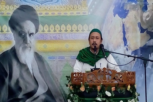 مراسم سالگرد ارتحال امام(ره) در اندونزی + عکس