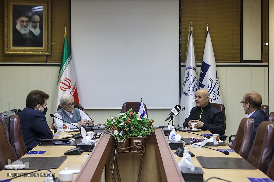 نشست &laquo;بررسی سیاست&zwnj;های افزایش جمعیت&raquo;