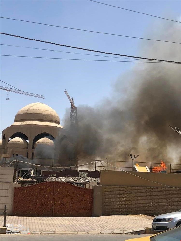 آتشسوزی در مسجد جامع الرحمن در بغداد + عکس آتشسوزی در مسجد جامع الرحمن در بغداد + عکس