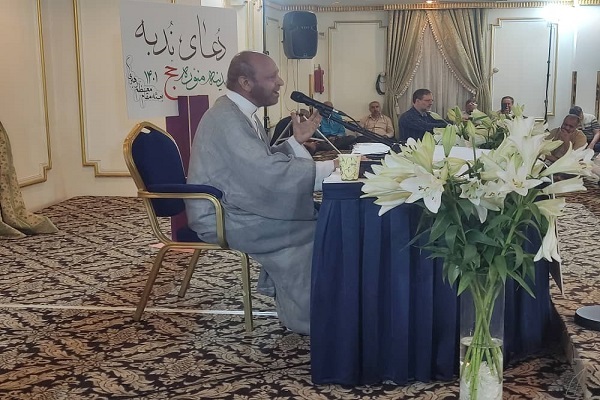 زائران ایرانی حج تمتع نخستین دعای ندبه خود را هم زمزمه کردند + فيلم