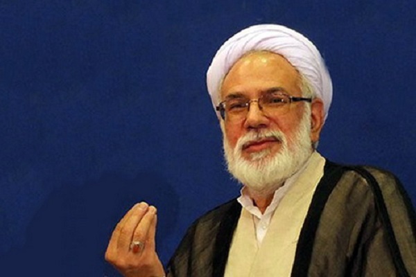 خواندن «الهی‌نامه‌»ها را وارد فرهنگ عمومی کنیم