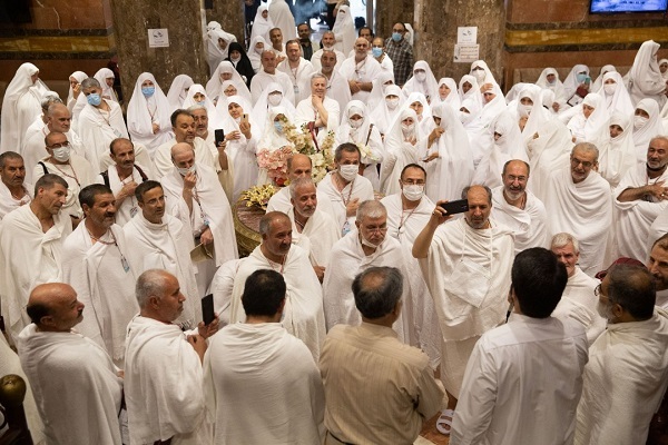 ارسالی/ 12 هزار زائر ایرانی در مدینه