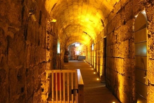 تونلهای حفاری شده زیر مسجد الاقصی تونلهای حفاری شده زیر مسجد الاقصی
