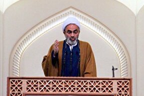 لزوم آگاهی مردم نسبت به توطئه‌های دشمنان و تمایز حق و باطل