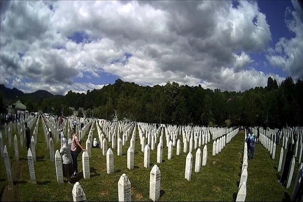 عذرخواهی هلند در بیست و هفتمین سالگرد نسل‌کشی مسلمانان در بوسنی