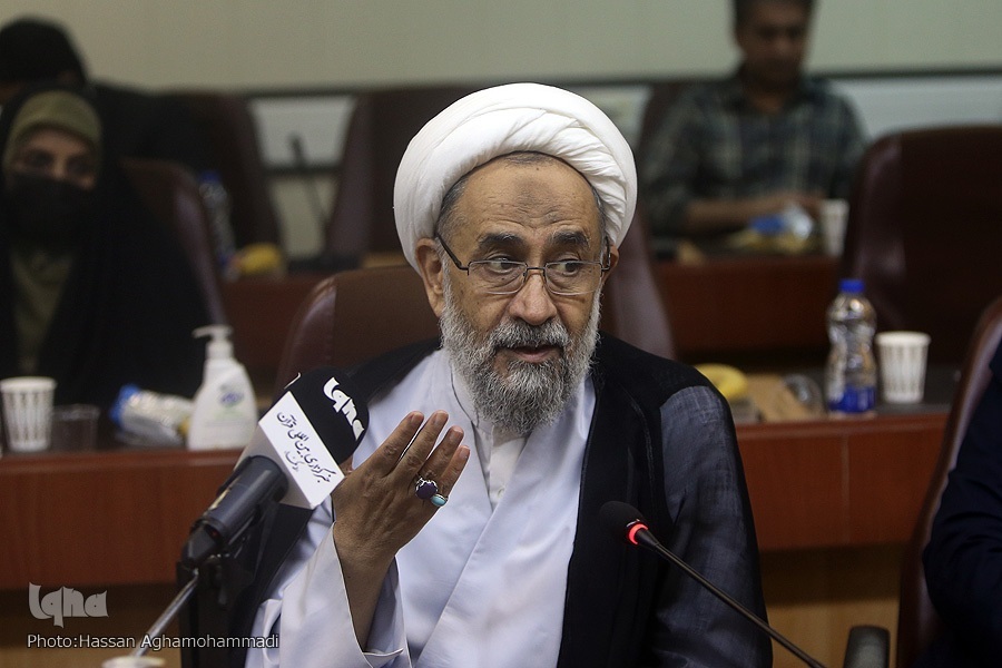 فعالیت‌های استاد قرائتی معطوف به نیازهای جامعه است + فیلم