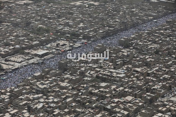 نماز جمعه یکپارچه شهرک صدر با خطبه تفرقه آمیز مقتدی نماز جمعه یکپارچه شهرک صدر با خطبه تفرقه آمیز مقتدی