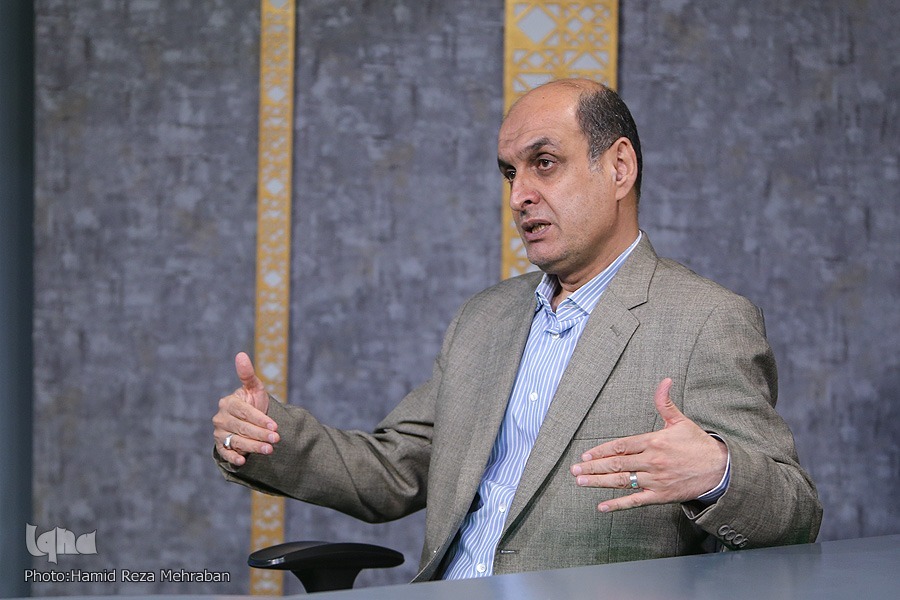 هادی حق شناس هادی حق شناس