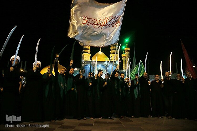 حسینیه ایران؛ آیین سنتی «مشق شمشیر»