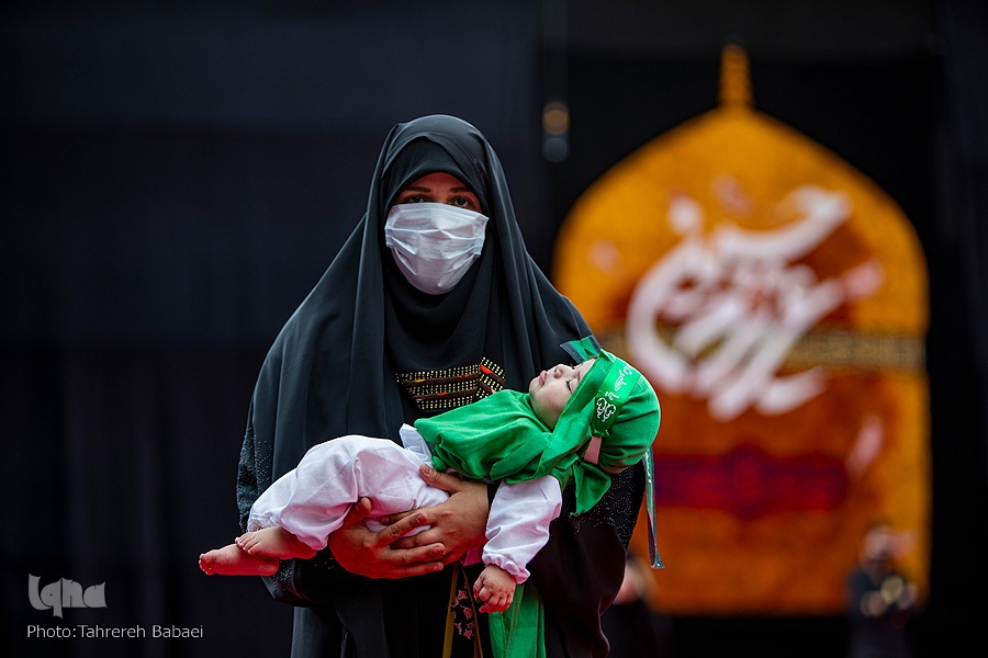جمعه/ عاشقانه‌های مادران و کودکان با شش ماهه کربلا