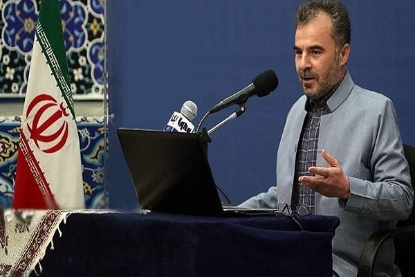 میکائیل باقری