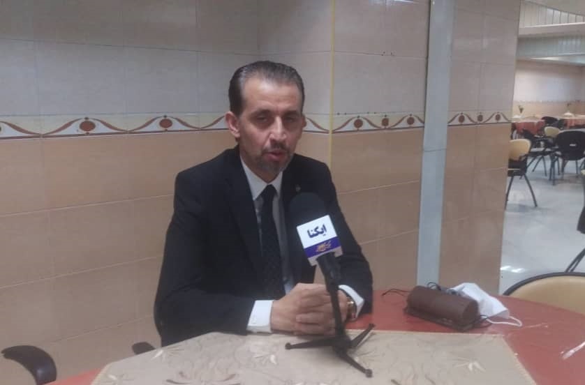 دکتر میثم نورالشرع، معاون هیئت بهداشت و آموزش پزشکی در حرم مطهر حسینی دکتر میثم نورالشرع، معاون هیئت بهداشت و آموزش پزشکی در حرم مطهر حسینی