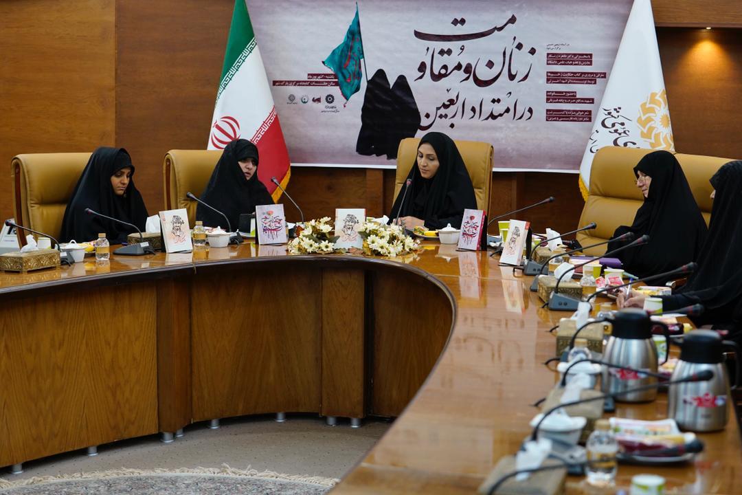 آخرتی: دفاع از حریم اسلام زبان و نژاد نمی‌شناسد