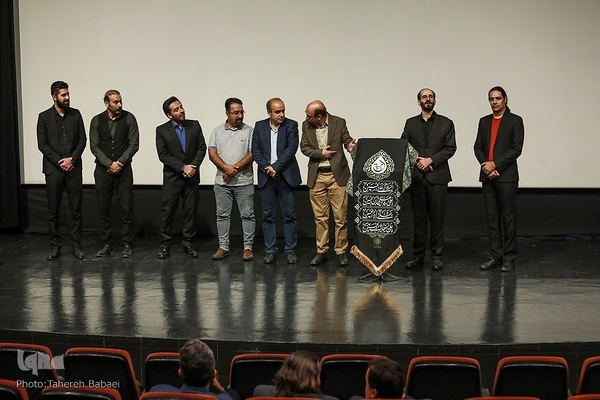 شرایطی را فراهم سازیم تا تمام آیین‌ها و مناسک ما خالی از هنر نباشند