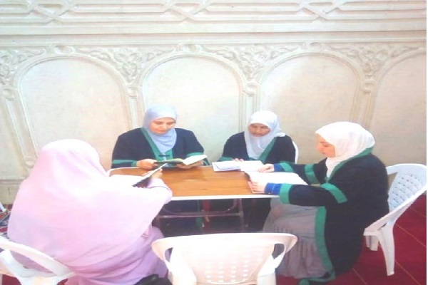 آغاز محافل قرآنی با ریاست بانوان حافظ قرآن در چند استان مصر آغاز محافل قرآنی با ریاست بانوان حافظ قرآن در چند استان مصر