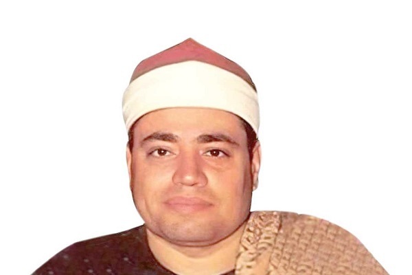 استاد شعبان صیاد در لباس رسمی الازهر مصر