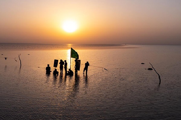 آغاز زودهنگام پیاده روی اربعین از منطقه رأس البیشه در فاو+ تصاویر آغاز زودهنگام پیاده روی اربعین از منطقه رأس البیشه در فاو+ تصاویر