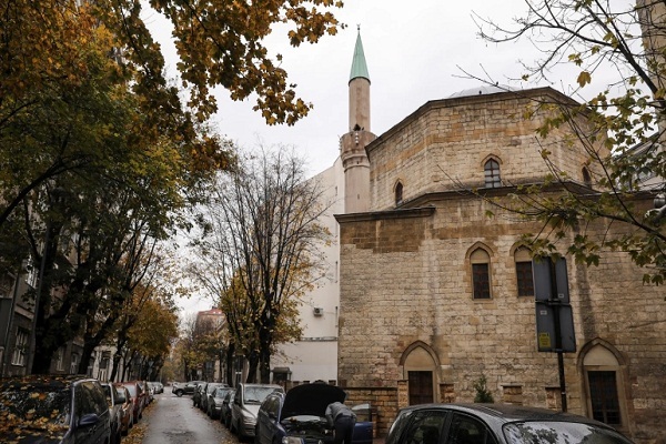 مسجد سوزانده شده در صربستان مسجد سوزانده شده در صربستان