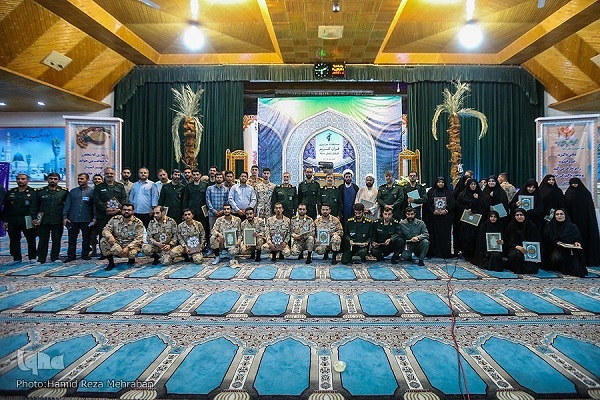 برگزیدگان مسابقات قرآن نیروی زمینی سپاه تجلیل شدند + اسامی برگزیدگان مسابقات قرآن نیروی زمینی سپاه تجلیل شدند + اسامی