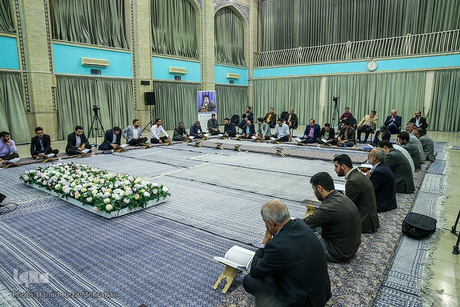 ارسالی//ششمین جلسه تلاوت و استماع قرآن با هنرنمایی قاریان جوان همراه شد