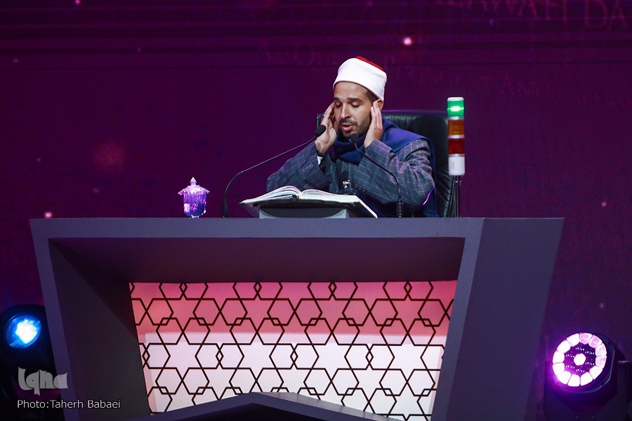 محمد علاءالدین شرکت کننده مصری در مسابقات قرآن مالزی محمد علاءالدین شرکت کننده مصری در مسابقات قرآن مالزی