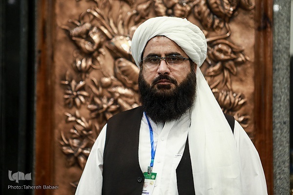 منفعت‌طلبی غربی‌ها و تمرکز جوامع اسلامی بر اختلافات جزئی از چالش‌های مسلمانان است