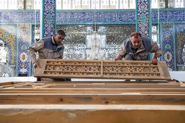 تداوم عملیات برچیدن ضریح قدیمی حضرت زینب (ع)+ عکس