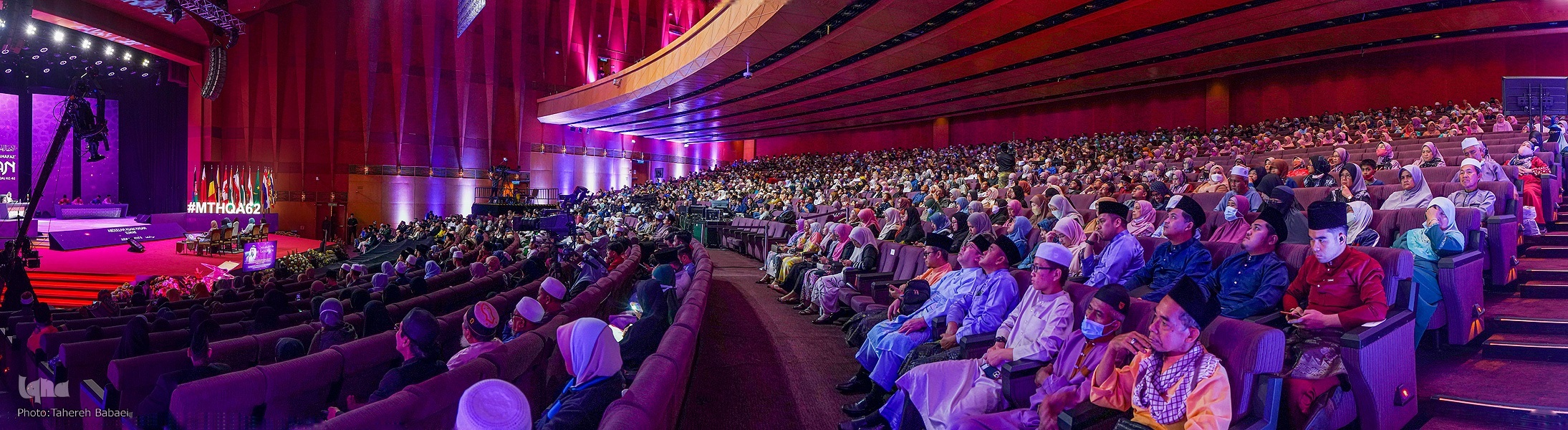 حضور پرشور مالزیایی‌ها در سالن مسابقات