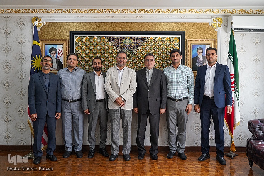 سفیر ایران در مالزی؛ میزبان هیئت قرآنی اعزامی از ایران + عکس و فیلم سفیر ایران در مالزی؛ میزبان هیئت قرآنی اعزامی از ایران + عکس و فیلم