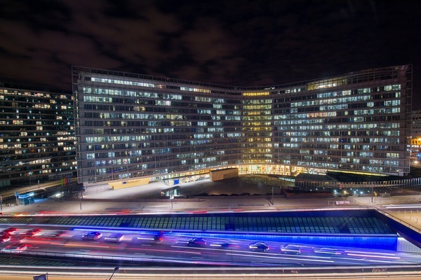 بی‌عملی اتحادیه اروپا در مبارزه با اسلام‌هراسی