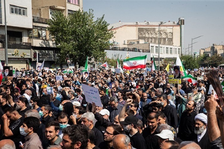 راهپیمایی نمازگزاران تهرانی راهپیمایی نمازگزاران تهرانی