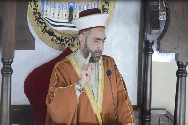 آمریکا و استکبار جهانی تنها ذینفع حمله تروریستی در شیراز است/آماده