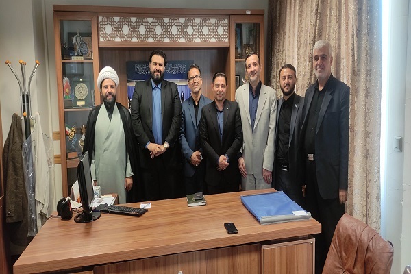 دیدار رئیس مرکز امور قرآنی اوقاف و مدیران قرآنی نیروی زمینی ارتش