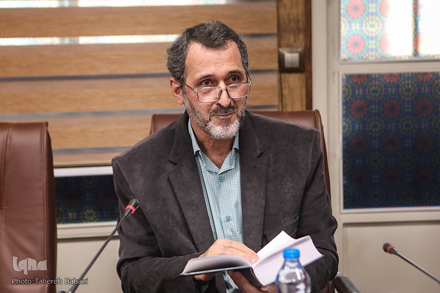 جهاد دانشگاهی بیشتر به علوم انسانی توجه کند/ در تاریخ فلسفه خلا جدی داریم