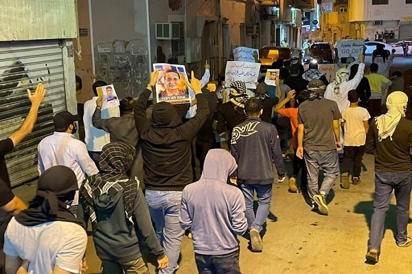 ادامه تظاهرات بحرینی‌ها با پرچم فلسطین علیه سفر رئیس ‌رژیم صهیونیستی + فیلم