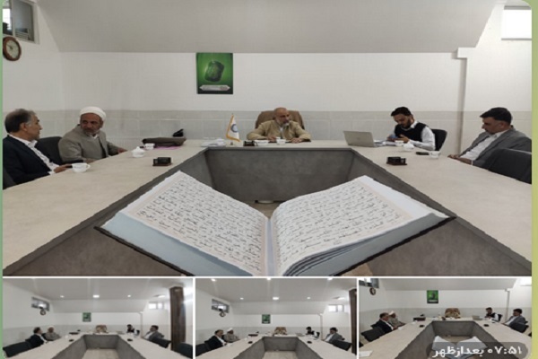 ارسالی// نخستین جلسه کمیته ارزیابی و نظارت ستاد «4 هزار شهید 4 هزار حافظ» تشکیل شد