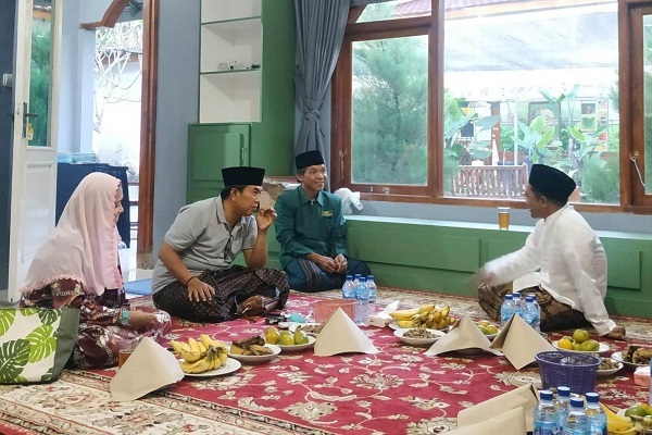 بازگشت نیسفی به آغوش گرم خانواده