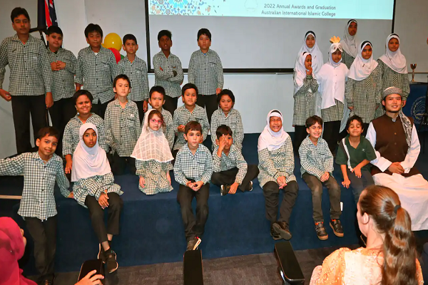 نگاهی به داستان تاسیس اولین مدرسه اسلامی قلمرو شمالی استرالیا نگاهی به داستان تاسیس اولین مدرسه اسلامی قلمرو شمالی استرالیا