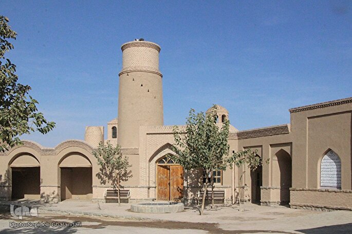 مسجدی در میانه بافت قدیمی خراسان‌جنوبی