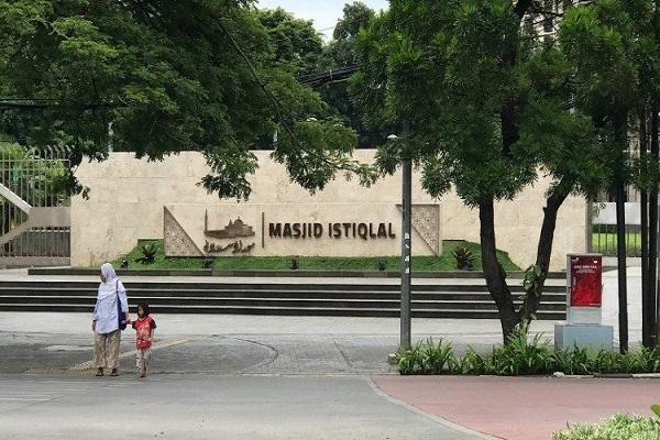 مسجد و کلیسای جامع جاکارتا، نمونهای عالی از همزیستی ادیان مسجد و کلیسای جامع جاکارتا، نمونهای عالی از همزیستی ادیان