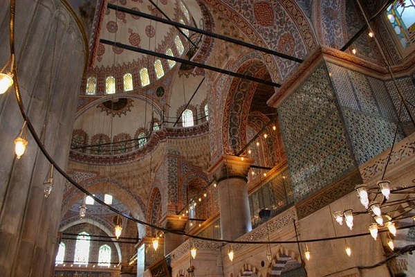 مرمت مسجد چهارصدساله استانبول برای بازیابی شکوه گذشته مرمت مسجد چهارصدساله استانبول برای بازیابی شکوه گذشته