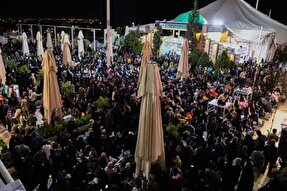 عکس | تحویل سال ۱۴۰۲ در گلزار شهدای کرمان