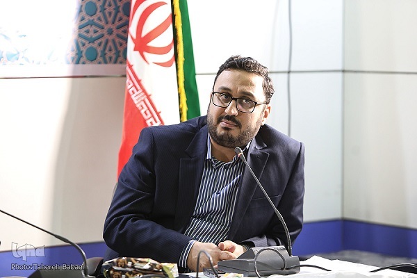 هدف از گفتوگوی قرآن با اهل کتاب زمینهسازی برای زندگی مسالمتآمیز است هدف از گفتوگوی قرآن با اهل کتاب زمینهسازی برای زندگی مسالمتآمیز است