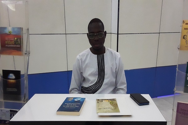 تعدد زبان‌ها یک چالش برای انتقال مفاهیم قرآنی در بورکینافاسو است