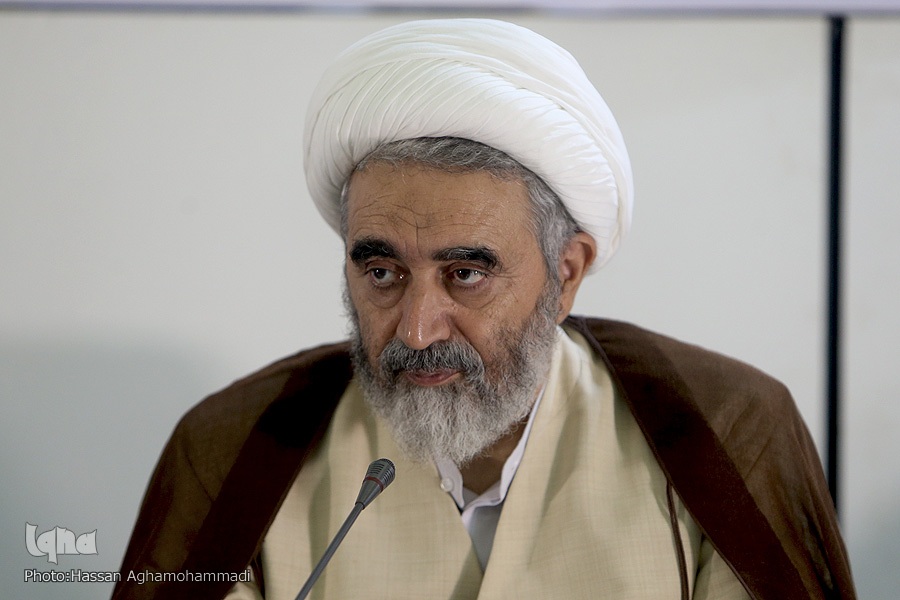 لزوم بهره‌گیری از مبانی قرآنی برای مقابله با تهاجم شناختی غرب