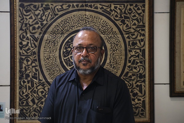 هر کشور اسلامی دارای سبک ویژه و استادان خاص خود در هنر خوش‌نویسی است